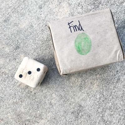 Find 3 things that are green.