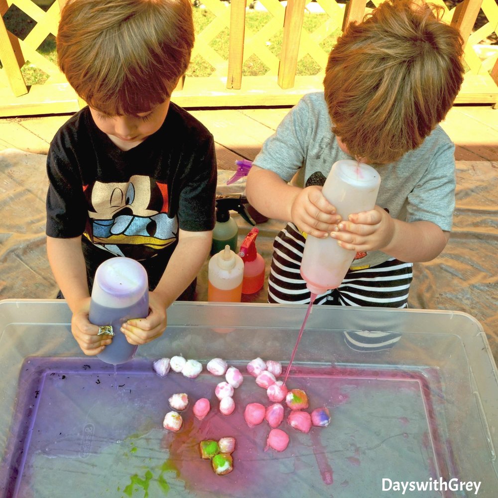 fine motor sensory play