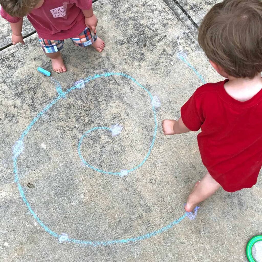 7 Ways to Inspire Kids with Sidewalk Chalk