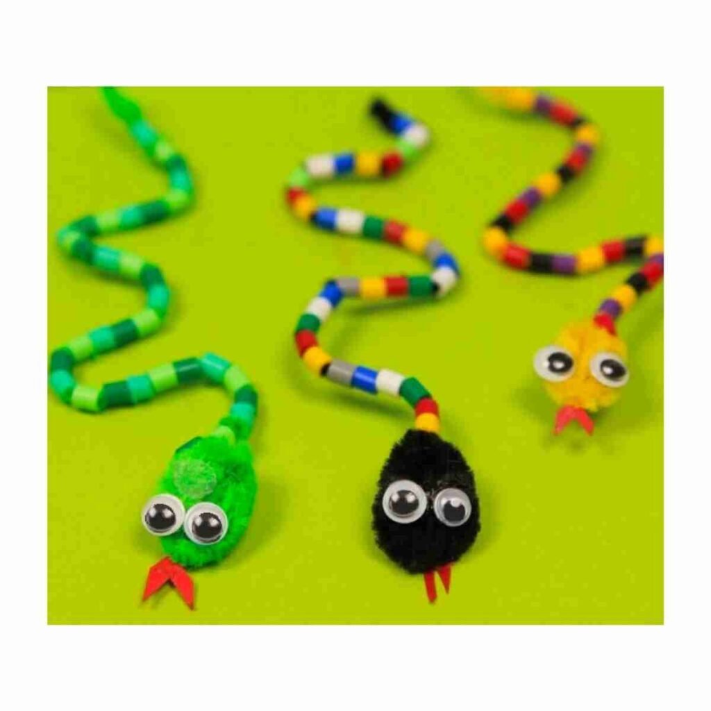 15 Easy Pipe Cleaner Crafts That Your Kids Will Love