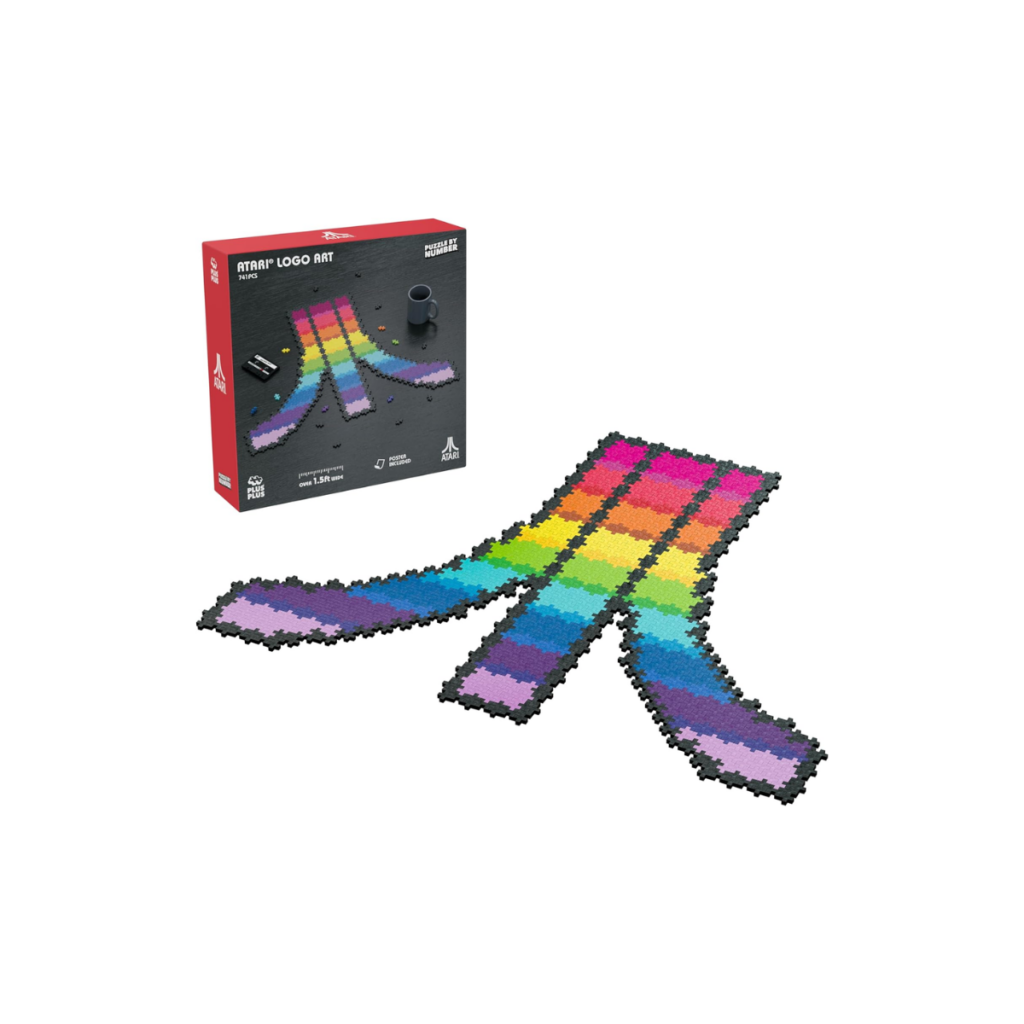 Plus Plus Mini that is in the shape of Artari.